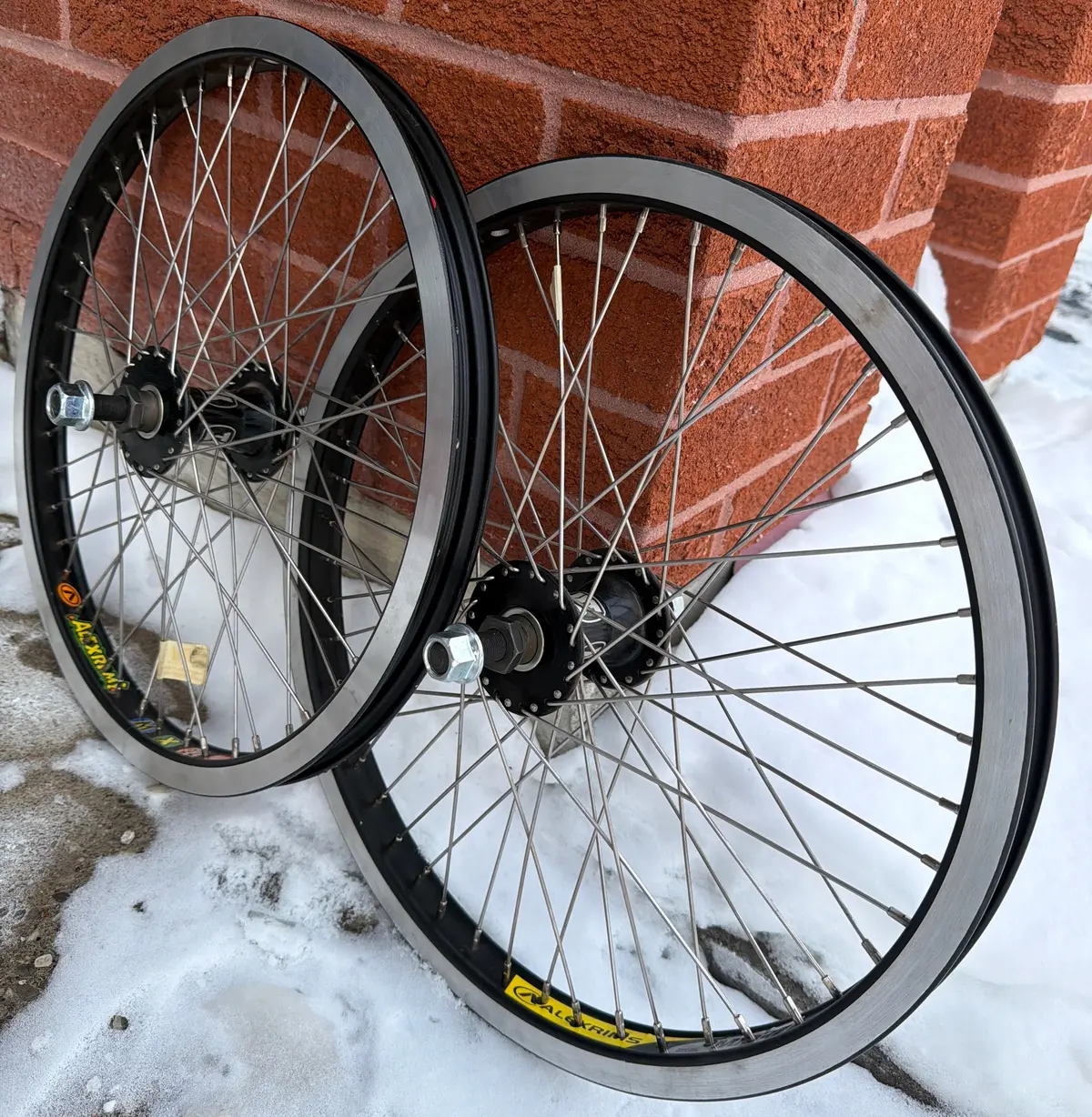 Haro X Alex Mx22 Mid School Front Wheel (14Mm Axle) 1