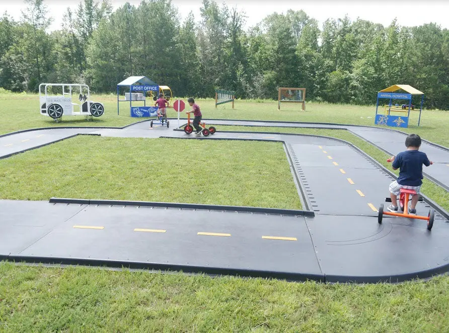 Formula One Road Course Trike Path 1