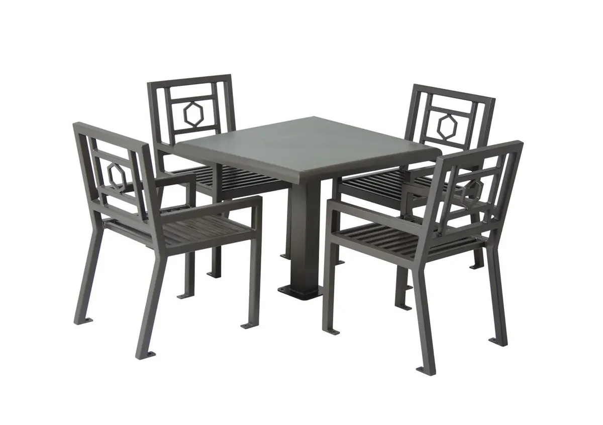 Huntington Table With 4 Chairs - 36" Square 1