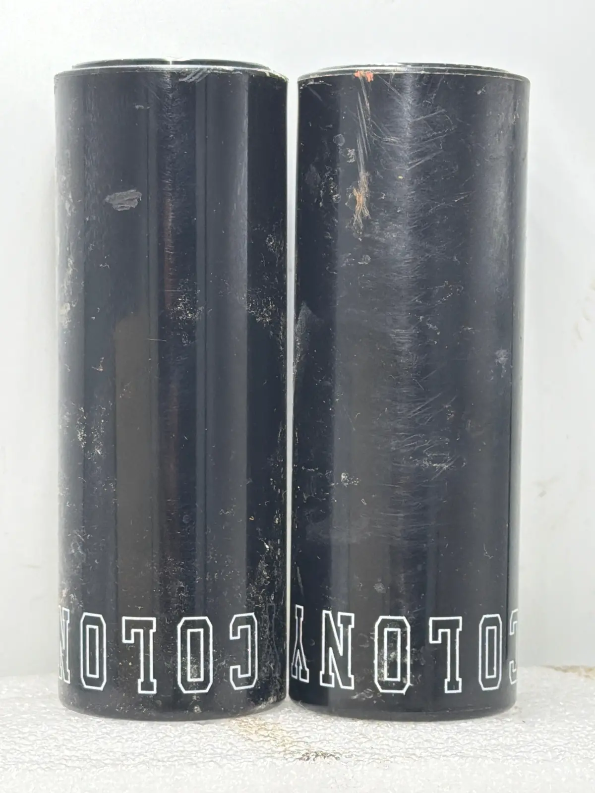 Used Colony Anyway Pegs (Pair) 1