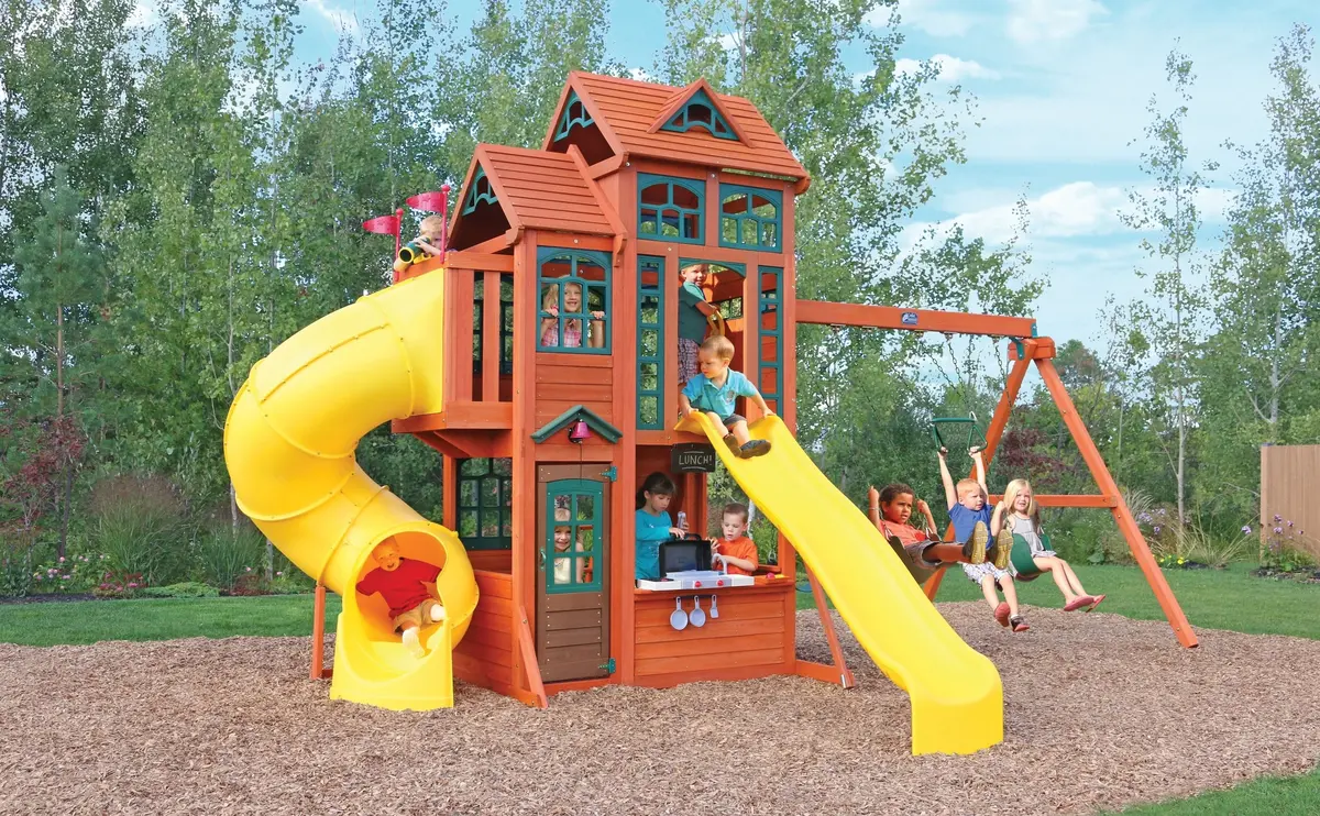 Canyon Ridge Wooden Swing Set 1