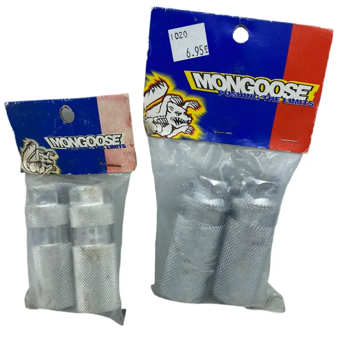 Mongoose 90'S Threaded Axle Pegs X2 1