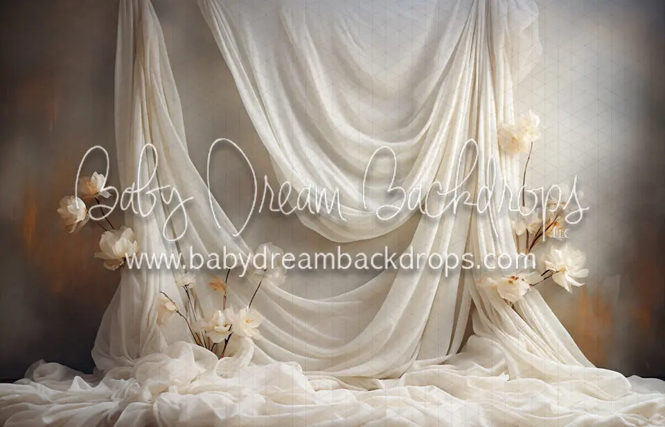 Alabaster Sonnet Stage Drapery – Right Hanging (Medium)