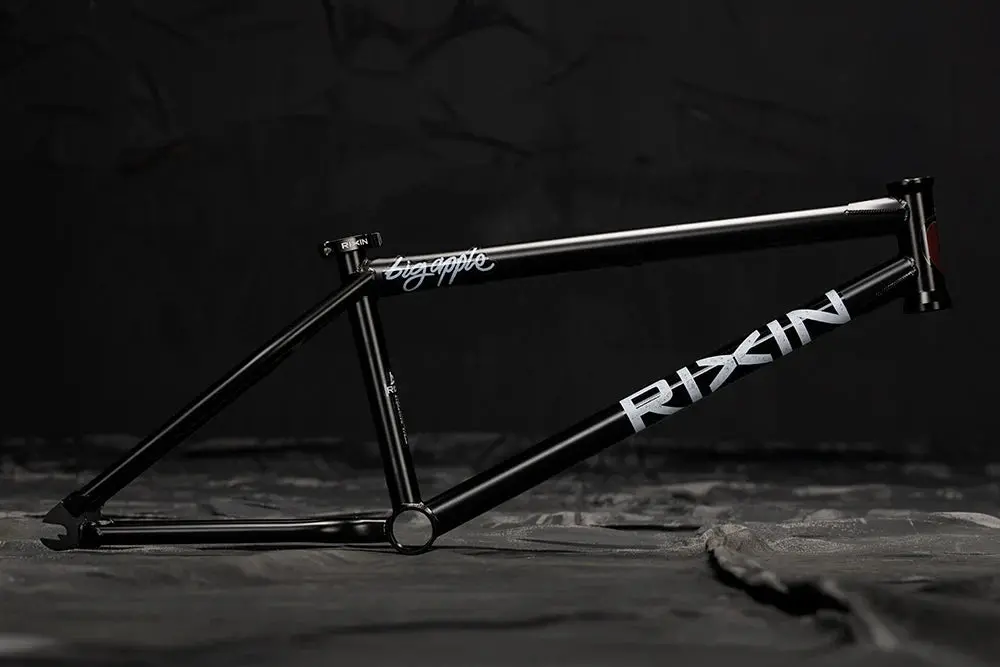 Rixin Billy Perry Big Apple Frame 3