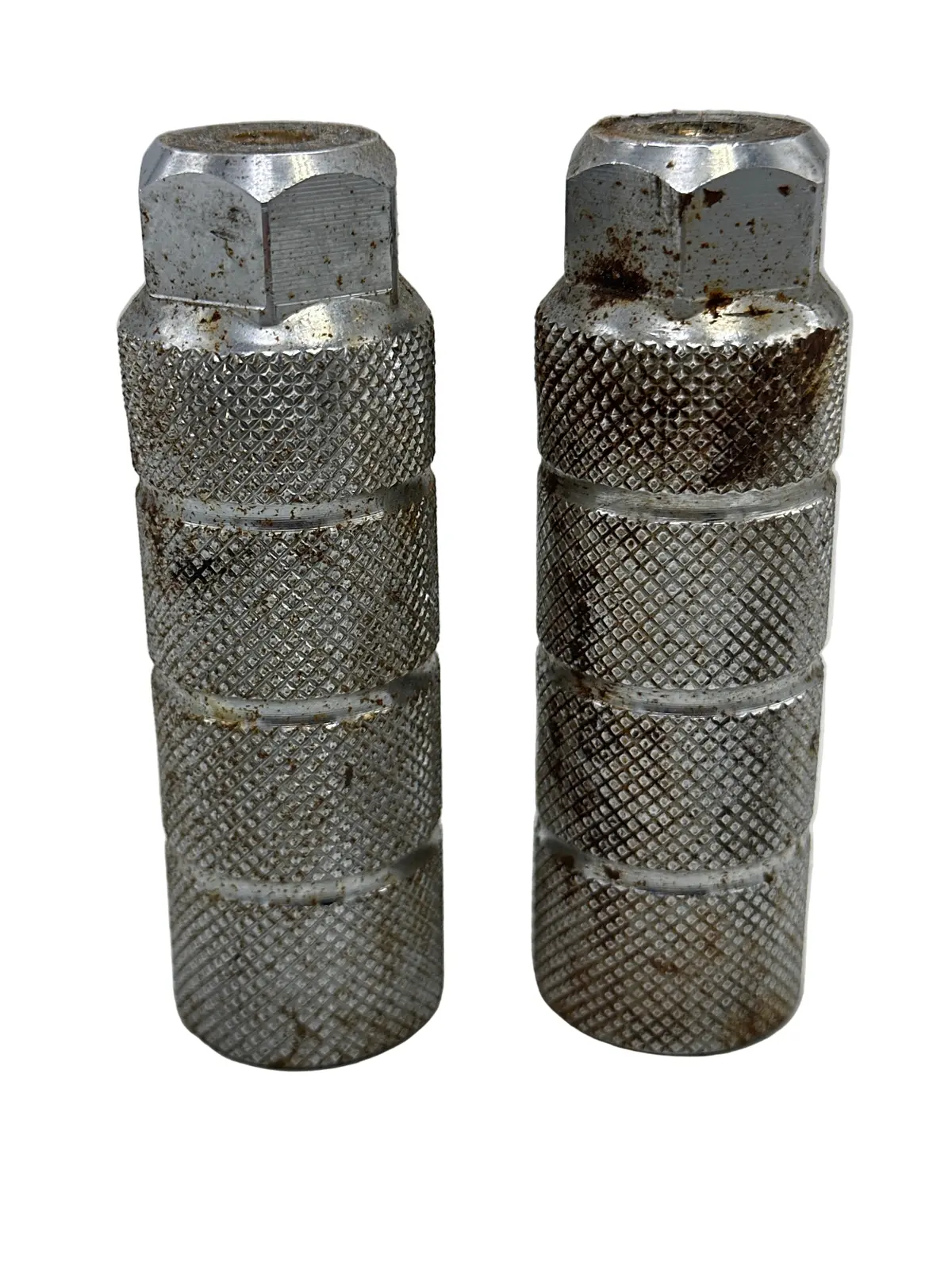 Used 90’S Odyssey Screw On Pegs 1