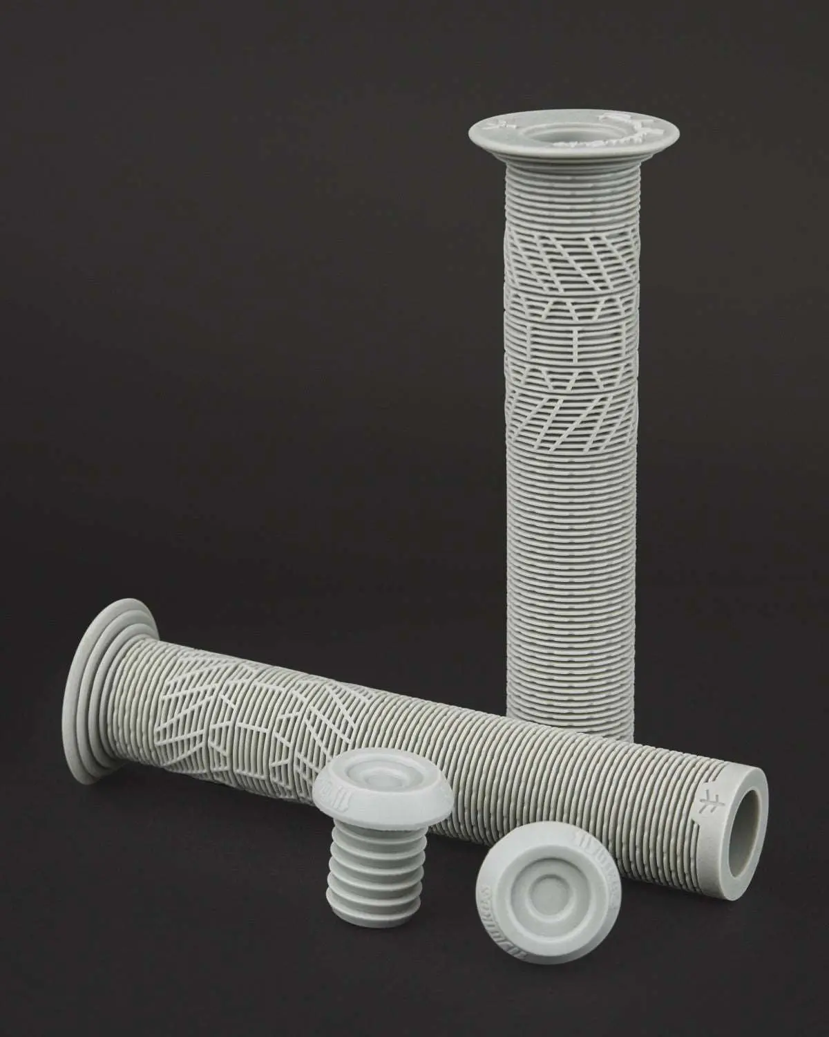 Flybikes Ruben 2 Grips Light Gray 1