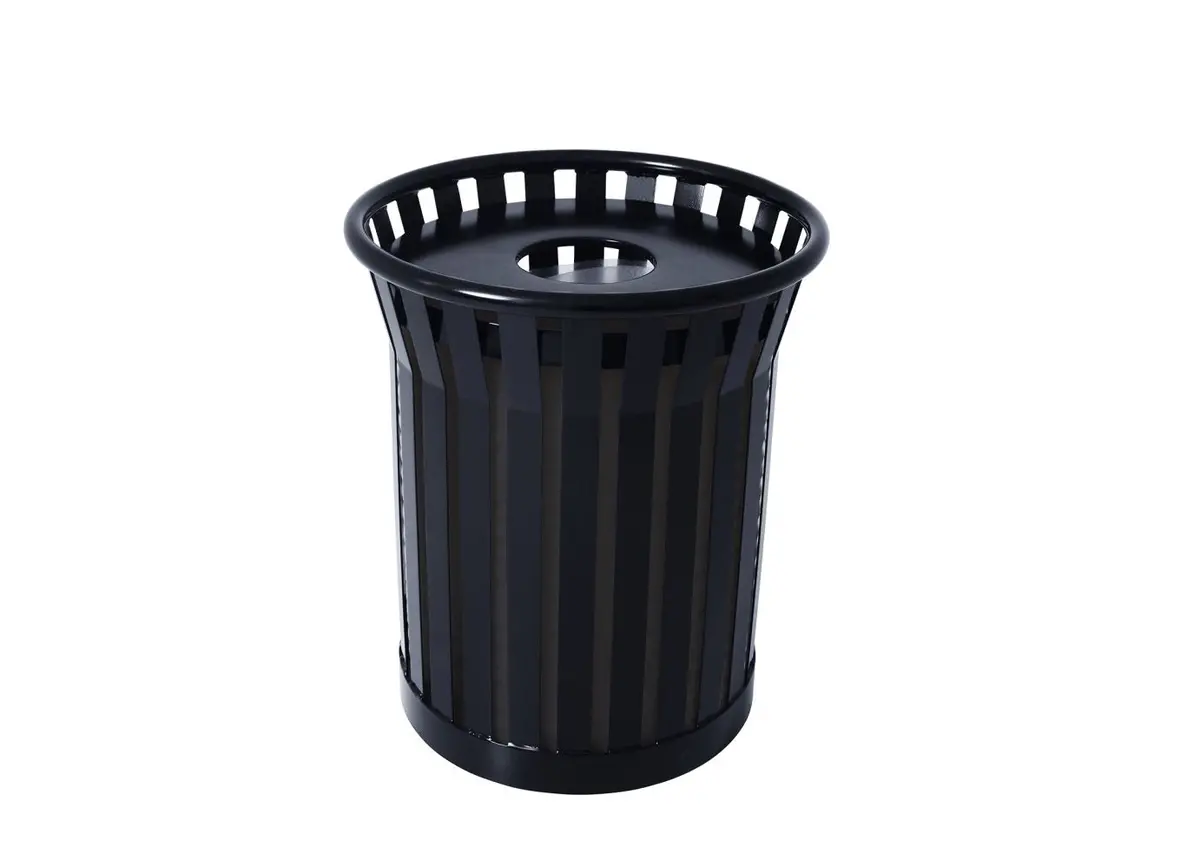 Jackson 32 Gallon Receptacle With Lid & Liner 1