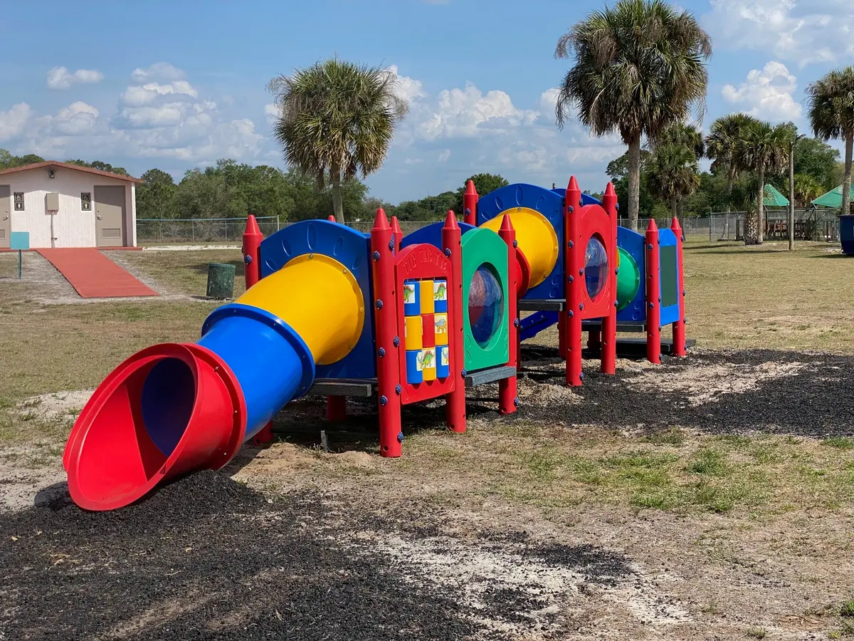 Fort Donelson Me 2 Playground 5