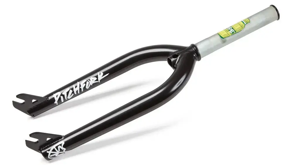 S&M Widemouth Pitchfork 1