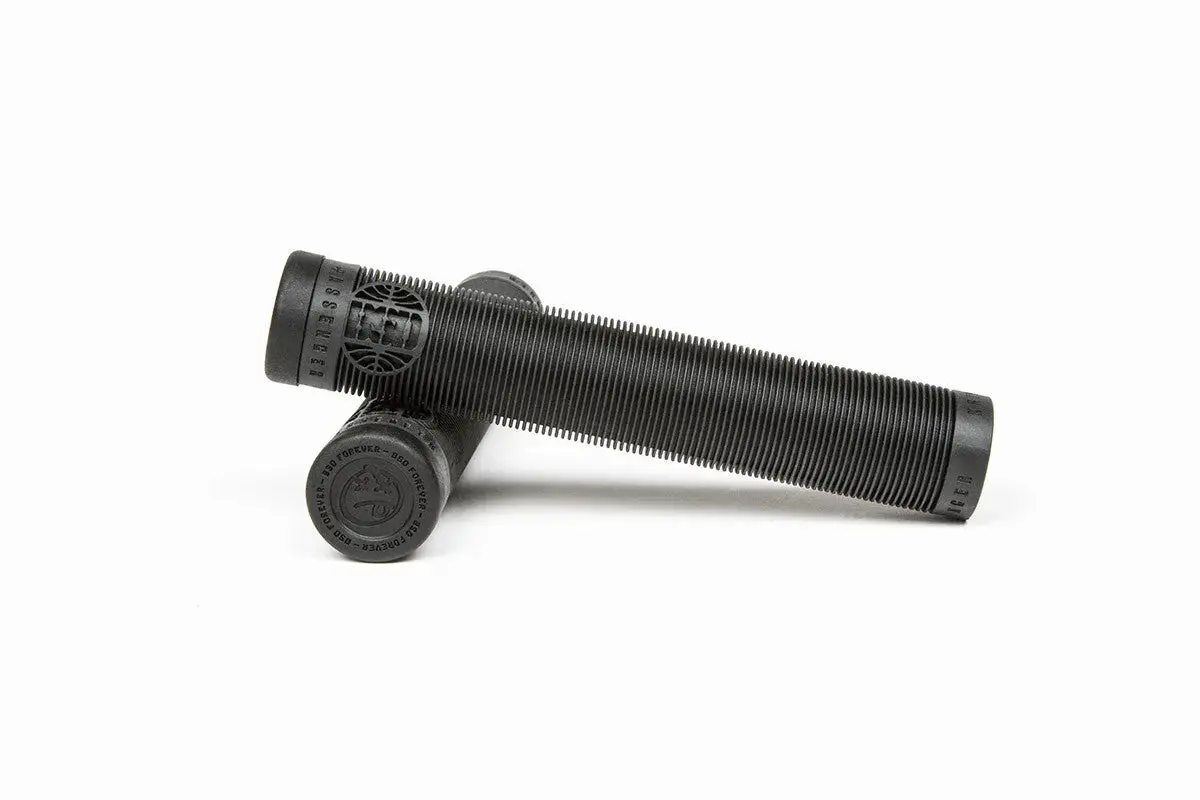 Bsd Passenger "Kriss Kyle" Grips 1