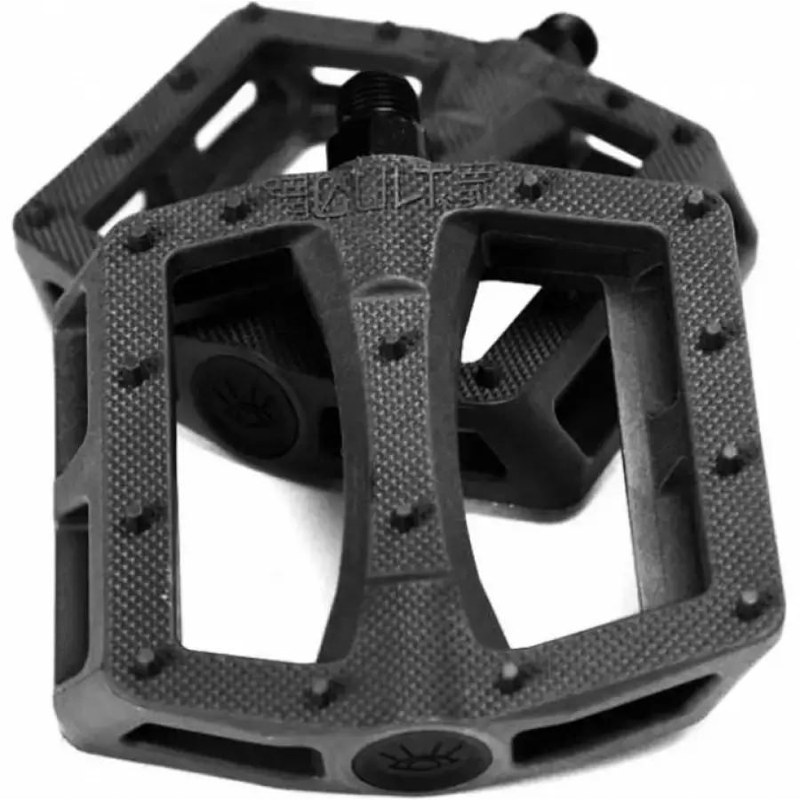 Cult Dak 9/16 Nylon Pedals 1