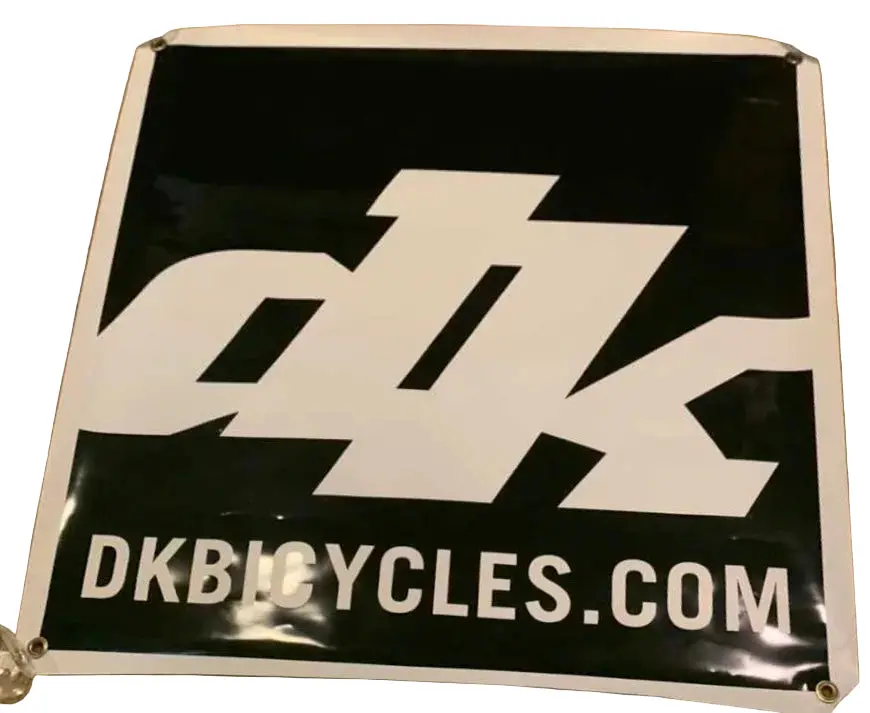 Dk Banner 32” (Multiple Colours) 1