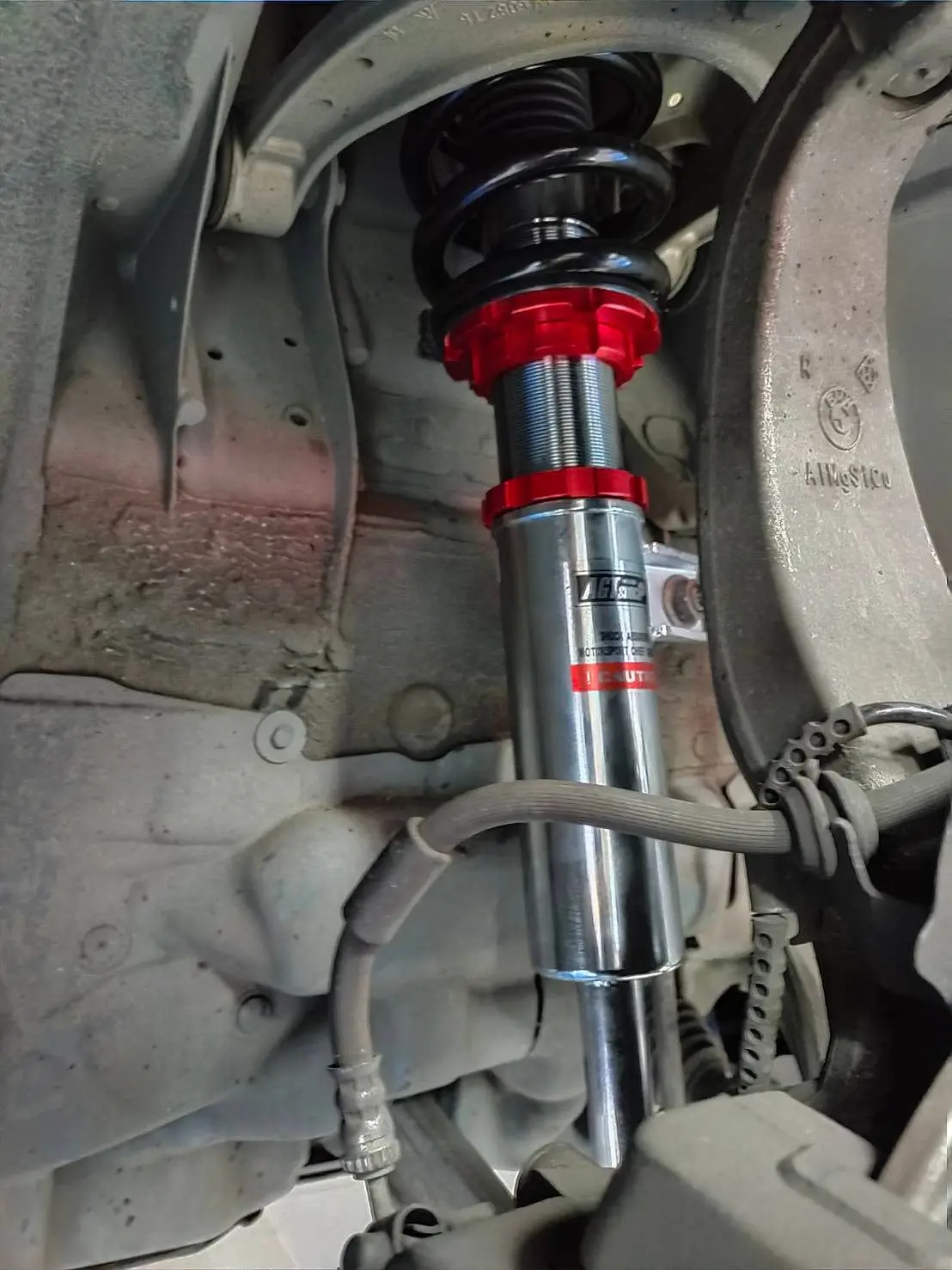 Agt Shock 2010-2017 F11 4Wd 5 Series Mk6 Touring Front Vertical Fork/Rear Inverted Fork - Front Spring Rate: 12K210 Rear Spring Rate: 6K250 1
