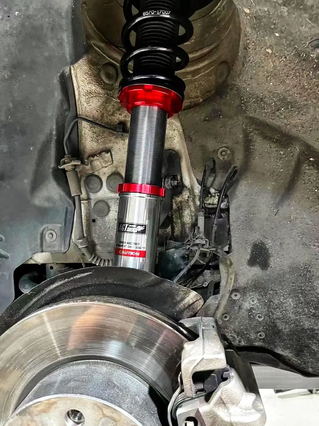 Agt Shock 2014+	F22/ F23 Rwd 2 Series Mk1 Front  Inverted Fork/Rear Flip - Front Spring Rate: 6K180 Rear Spring Rate:7K230 1