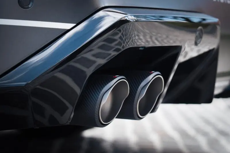 Akrapovic 2024+ Bmw M5 (G90,G99) Round Carbon Fiber Tail Pipe Set 1