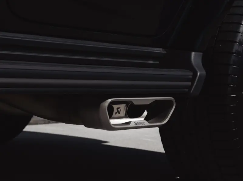 Akrapovic 2025 Mercedes-Amg G63 (W465) Tail Pipe Set (Titanium) 1