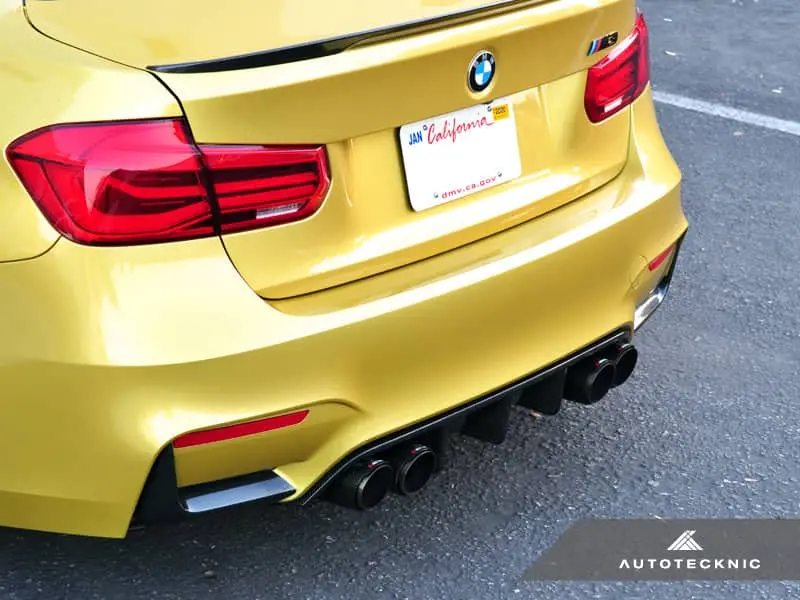 Autotecknic Dry Carbon Extended-Fin Competition Rear Diffuser - F80 M3 | F82/ F83 M4 1