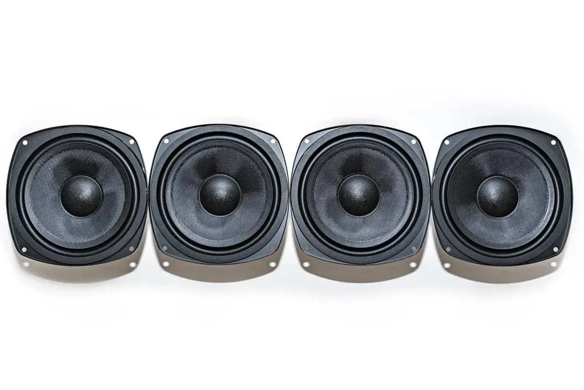 Bavsound Rear Deck Subwoofer Replacement Kit (4 Speakers) Bmw E38 7 Series 1995-2001 1