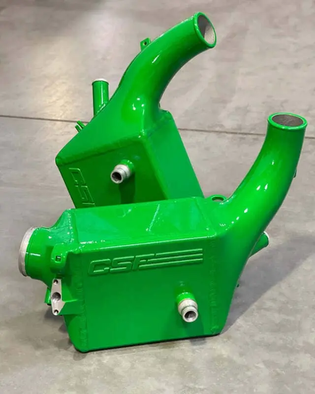 Csf 2025+ Bmw G90 M5 / G99 M5 Touring Charge Air Cooler - Java Green 1