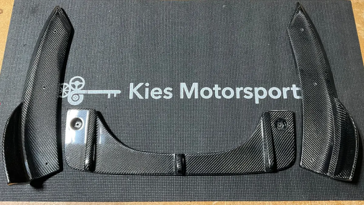 Open Box - 2015-2019 F85 X5m/ F86 X6m Carbon Fiber 3-Piece Rear Bumper Diffuser 1