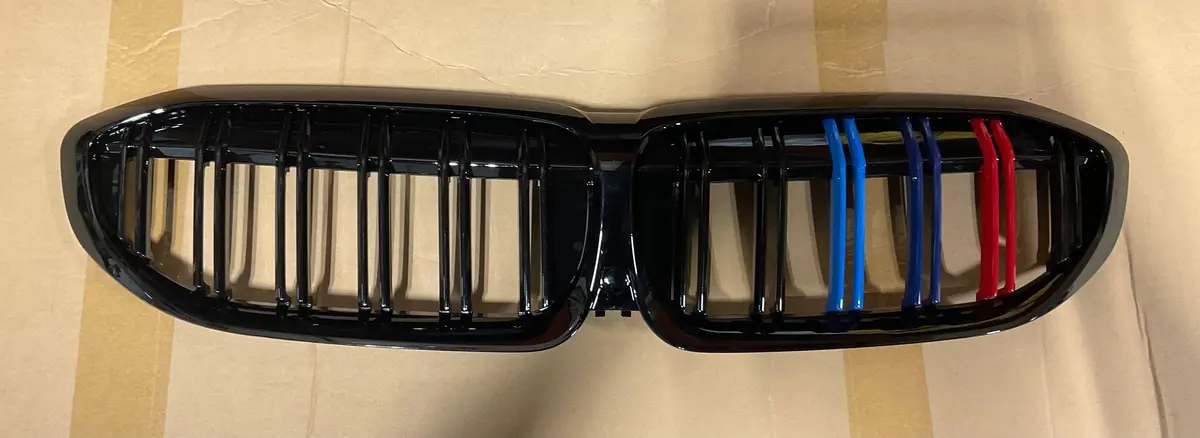 Open Box - Bmw G20 Tri-Color (Gloss Black) Dual Slat Kidney Grille 1