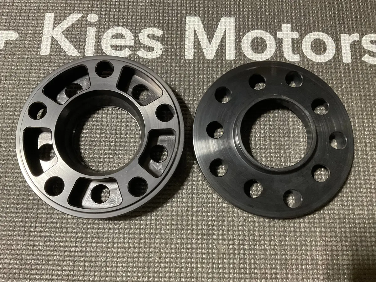 Open Box - Wheel Spacers For E & F Series (5X120) 18Mm Thickness - No Lugs 1