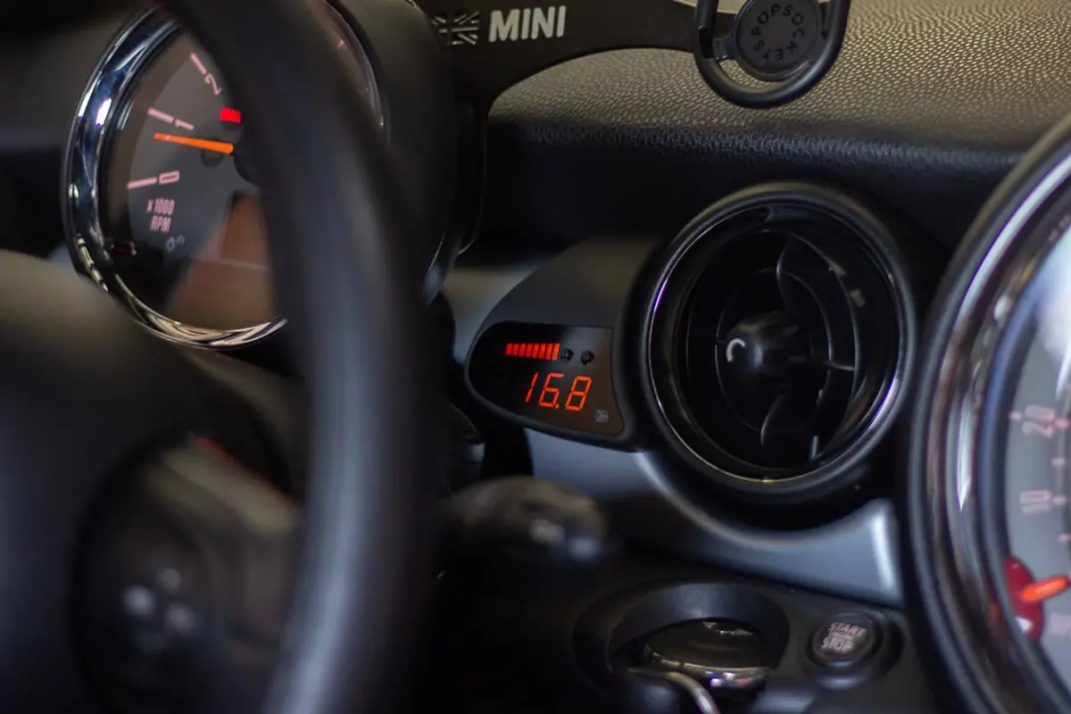 P3 Gauge - Mini Cooper R55-R59 1