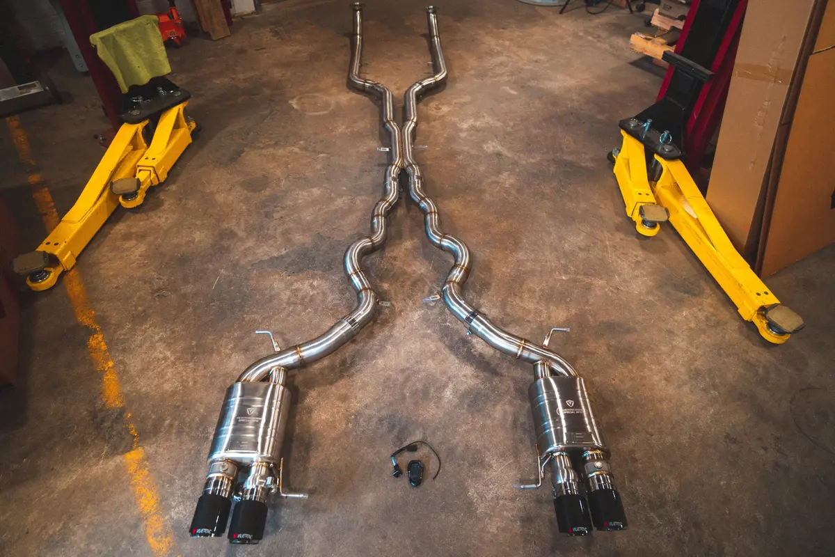 Bmw F10 M5 / F06 M6 Valved Sport Exhaust System 1