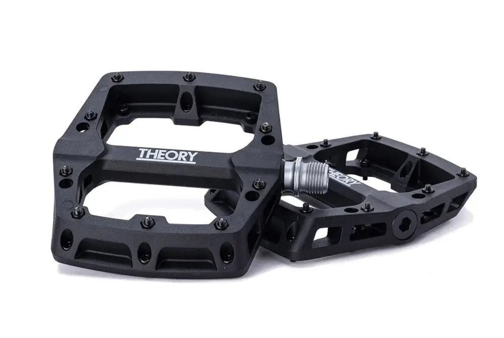Theory Median Pedal 5