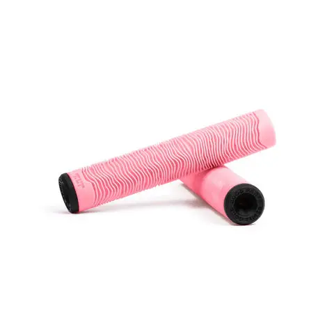 Tilt Topo 2 Grips 1